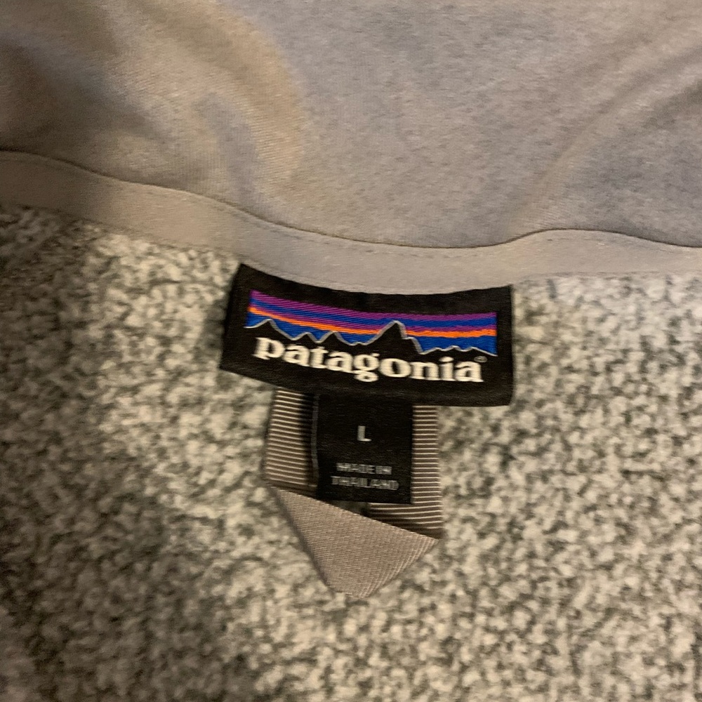 Patagonia gray half zip sweater.